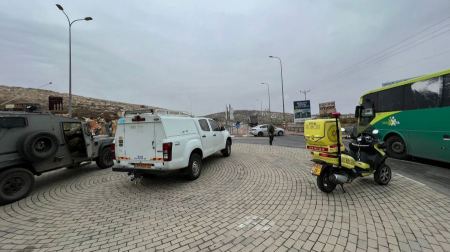 إصابة حرجة لشاب أصاب مجندة دهسًا قرب رام الله